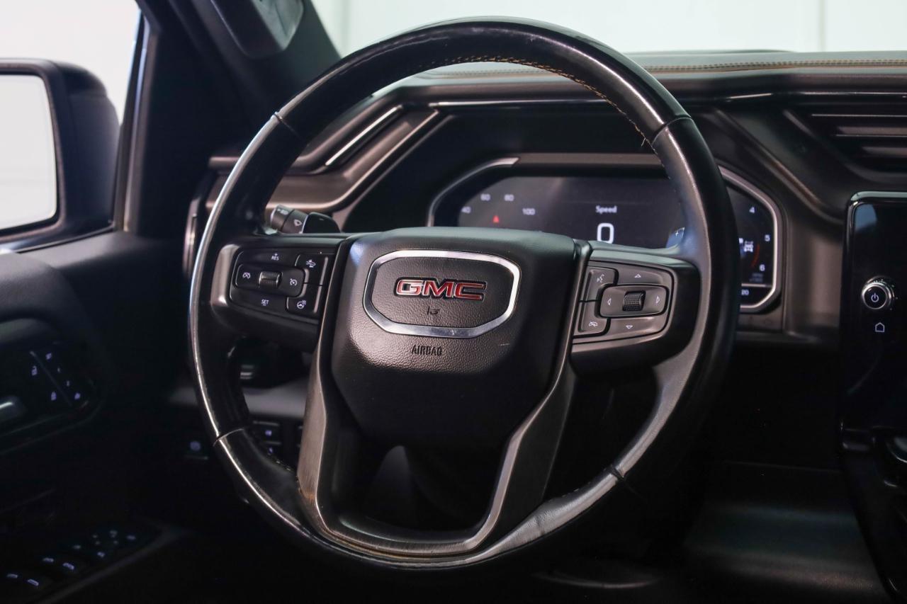 GMC Sierra 1500 4WD Crew Cab 147" AT4 2023