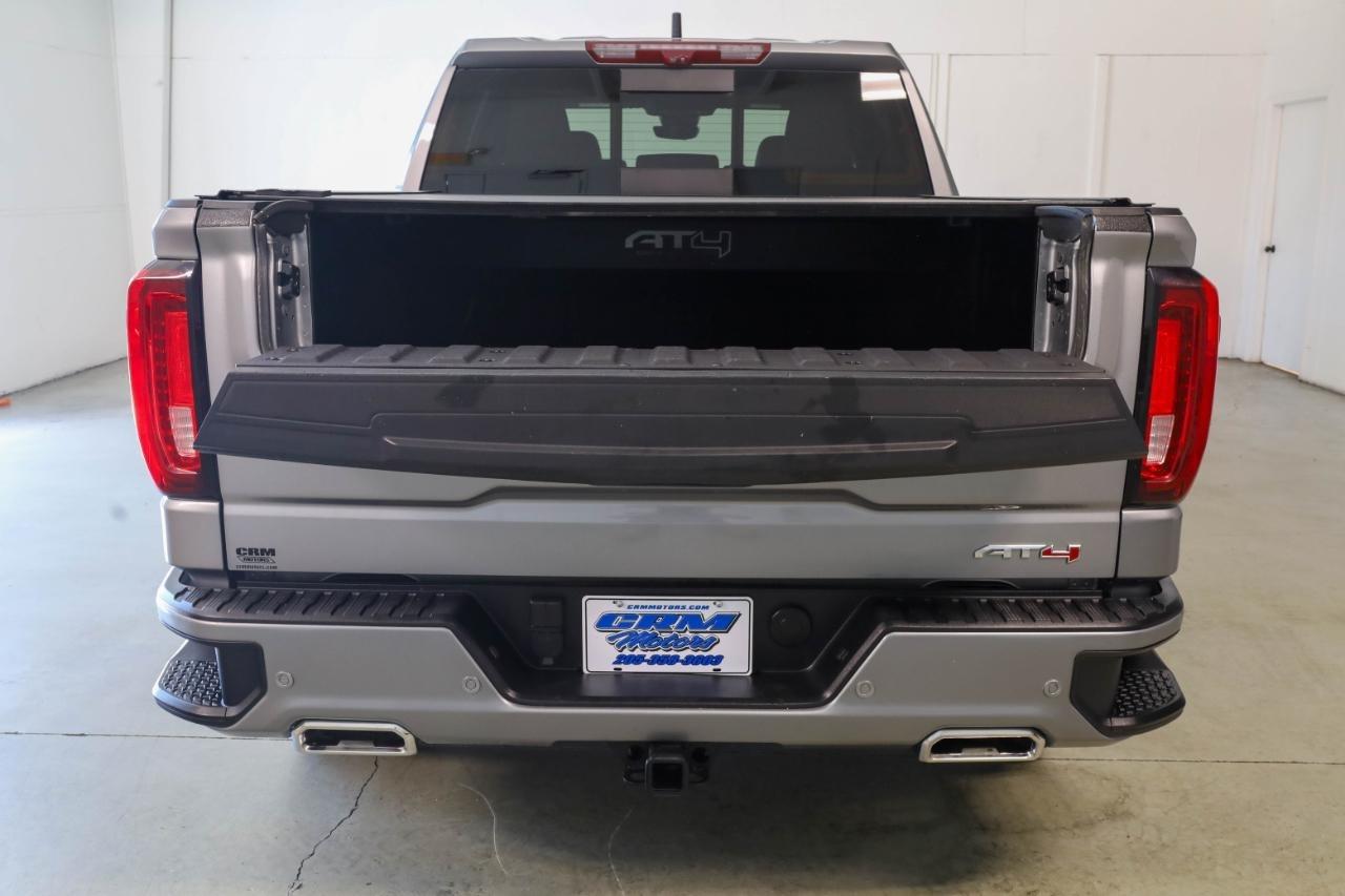GMC Sierra 1500 4WD Crew Cab 147" AT4 2023
