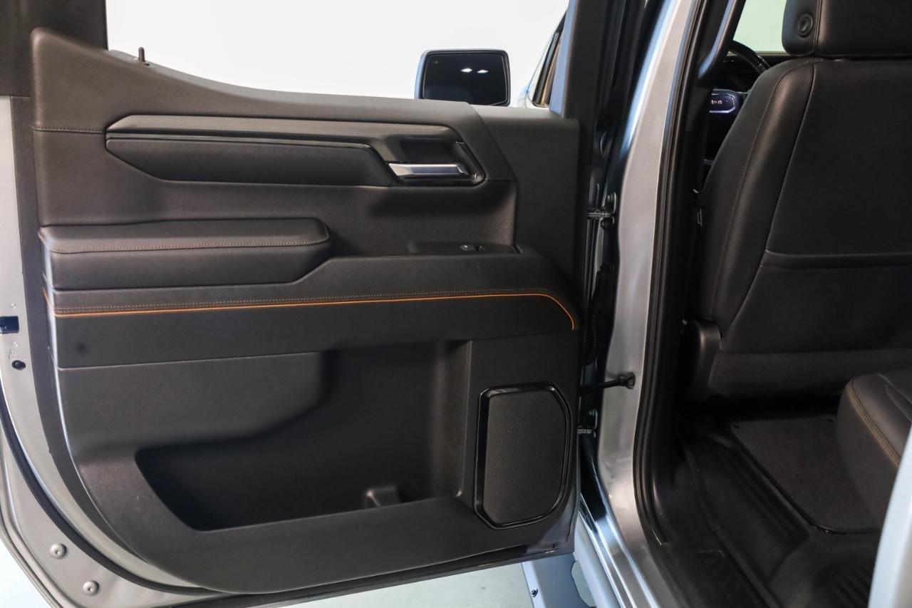 GMC Sierra 1500 4WD Crew Cab 147" AT4 2023