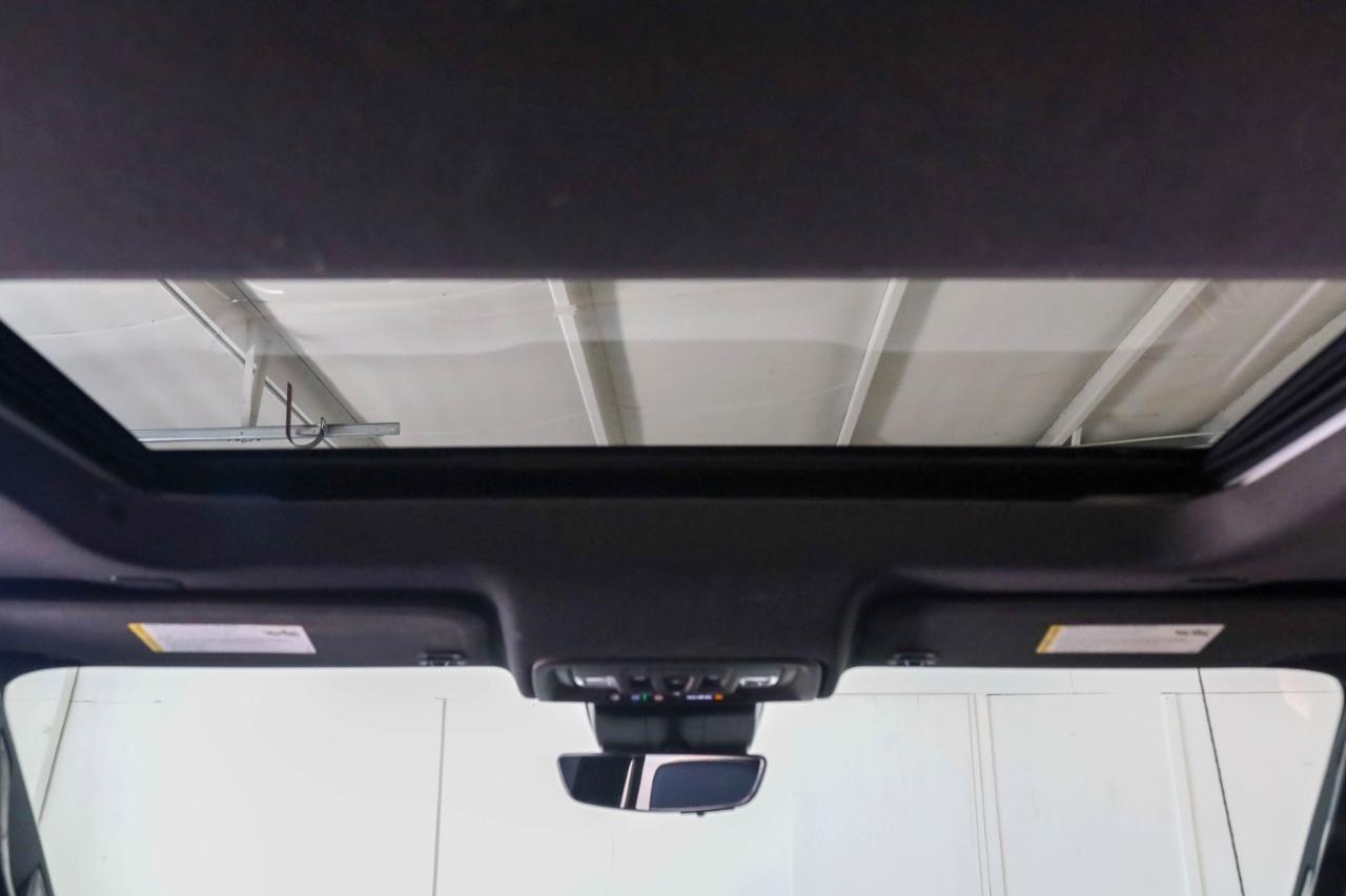 GMC Sierra 1500 4WD Crew Cab 147" AT4 2023