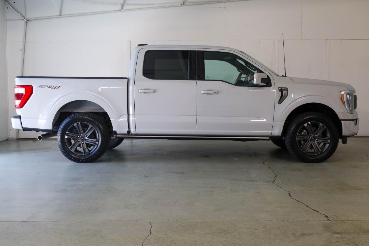 Ford F-150 Lariat 4WD SuperCrew 5.5' Box 2023