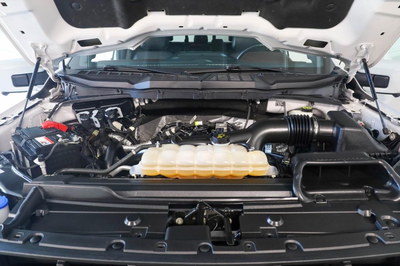 Ford F-150 Lariat 4WD SuperCrew 5.5' Box 2023