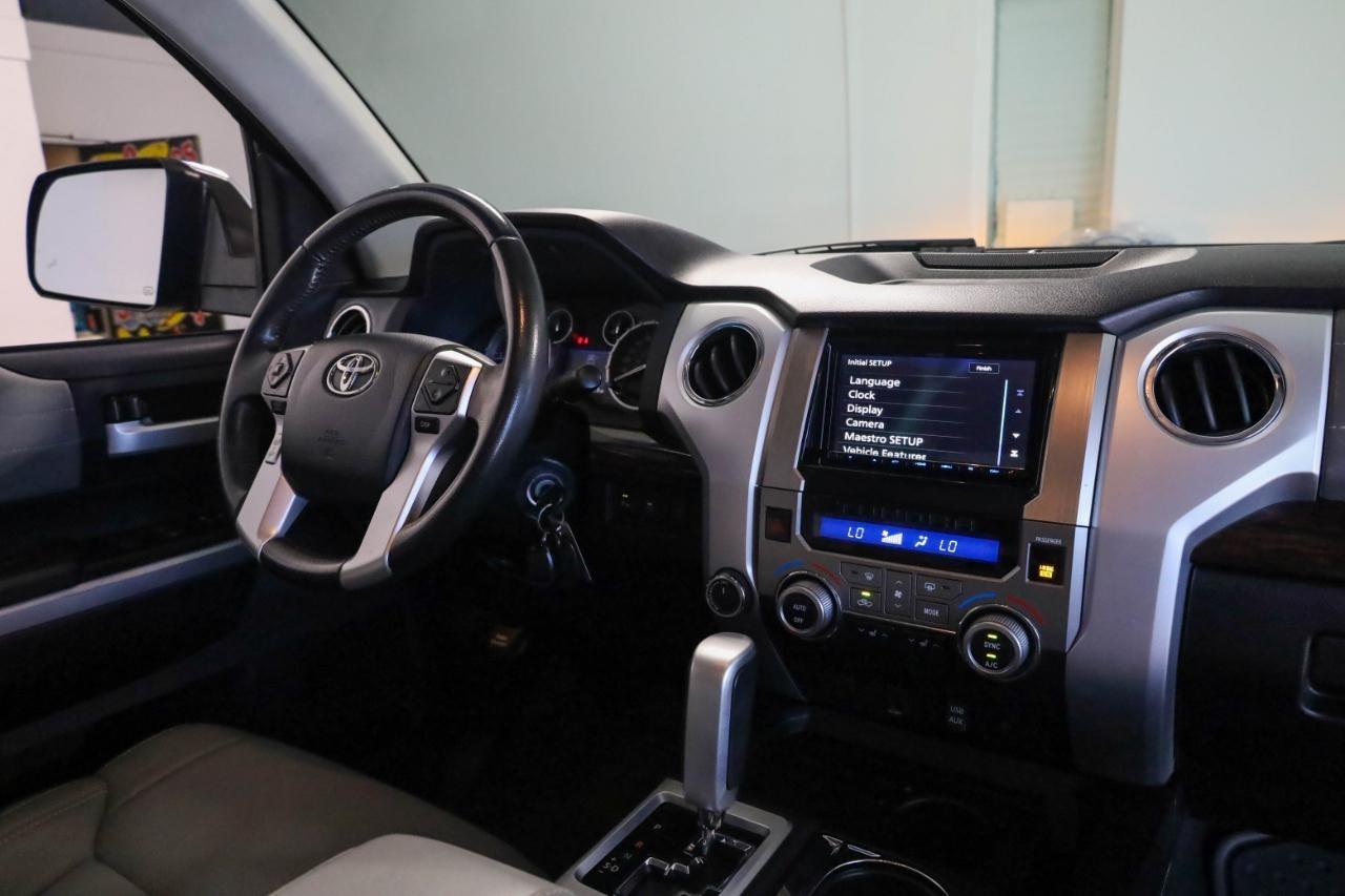 Toyota Tundra 4WD Truck CrewMax 5.7L V8 6-Spd AT LTD (Natl) 2014