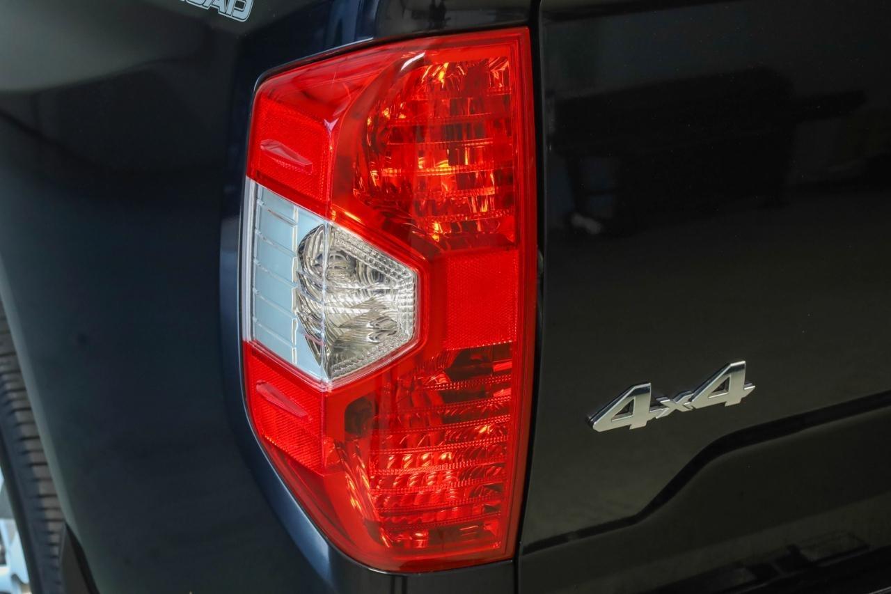 Toyota Tundra 4WD Truck CrewMax 5.7L V8 6-Spd AT LTD (Natl) 2014
