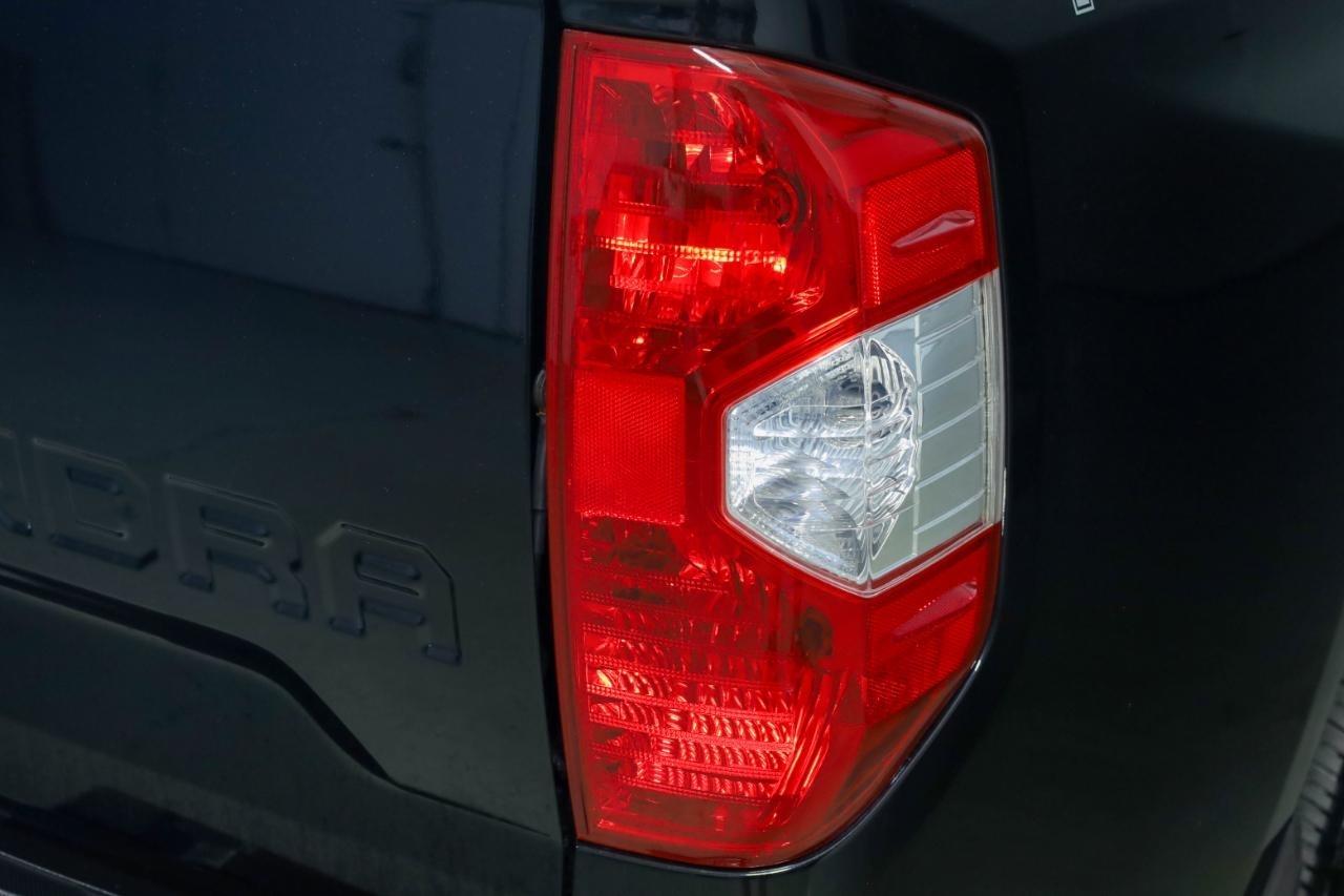 Toyota Tundra 4WD Truck CrewMax 5.7L V8 6-Spd AT LTD (Natl) 2014