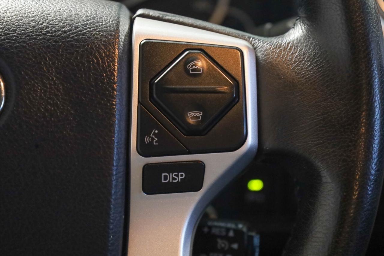 Toyota Tundra 4WD Truck CrewMax 5.7L V8 6-Spd AT LTD (Natl) 2014