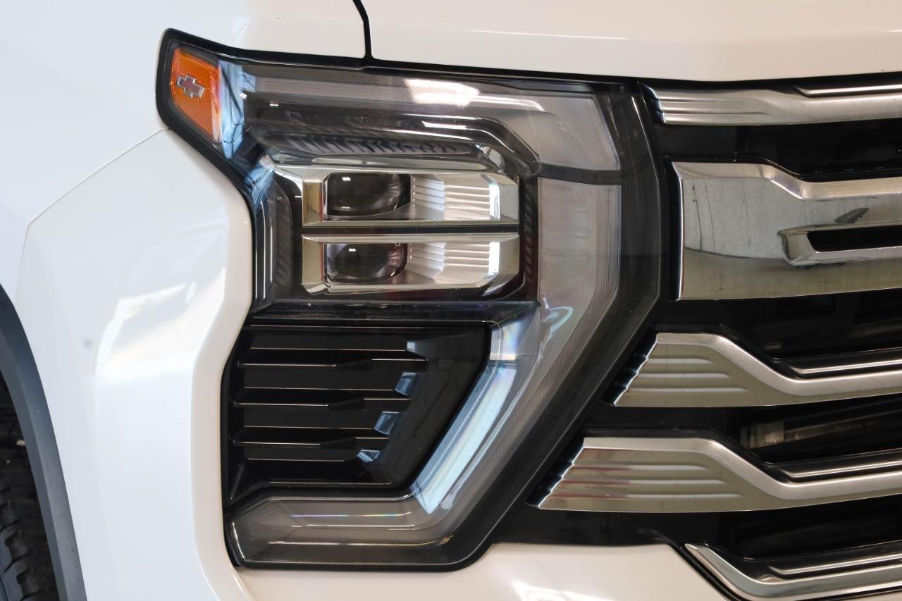 Chevrolet Silverado 2500HD 4WD Crew Cab 159" High Country 2024