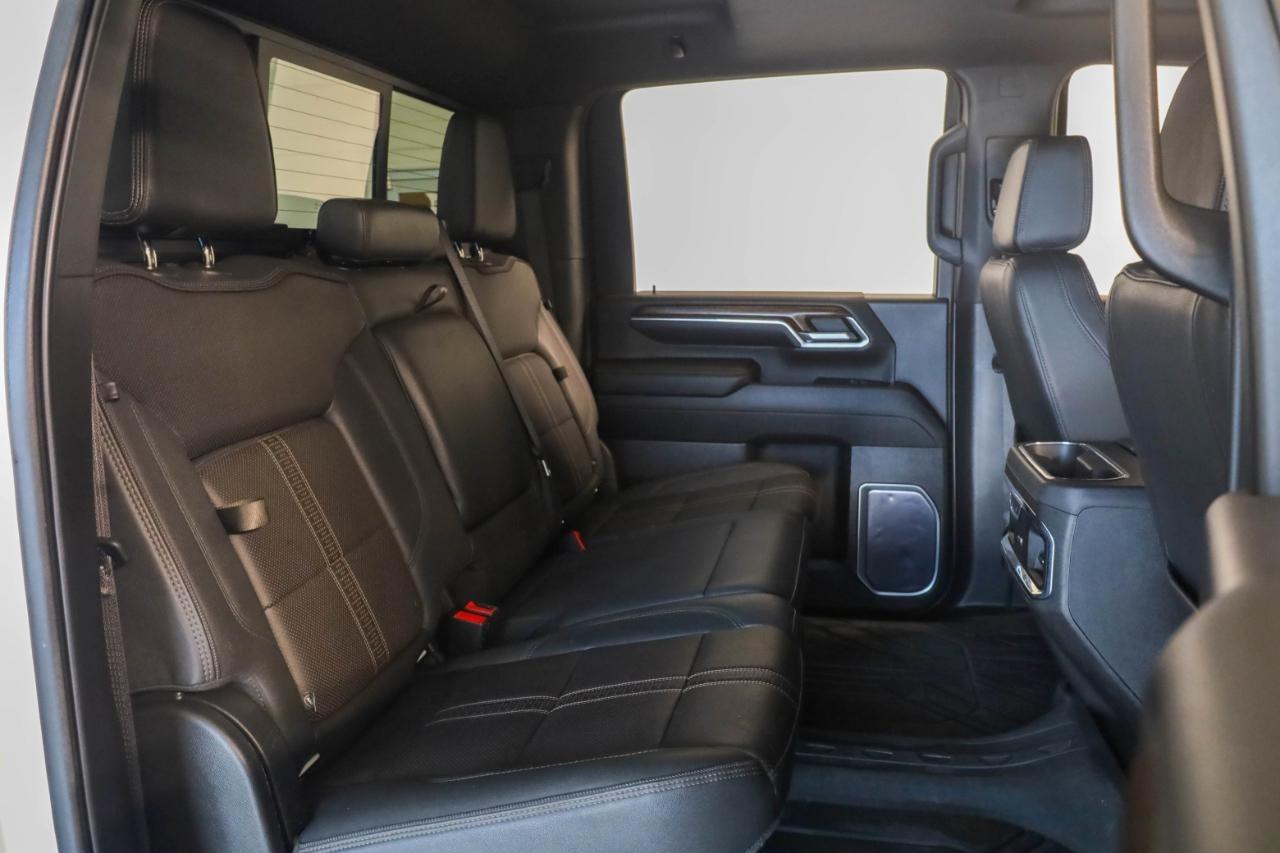 Chevrolet Silverado 2500HD 4WD Crew Cab 159" High Country 2024