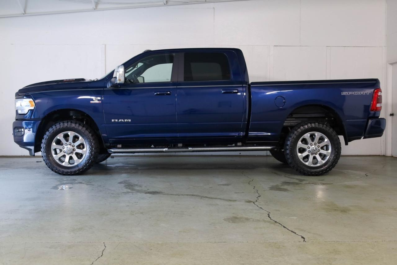 RAM 2500 Laramie 4x4 Crew Cab 6'4" Box 2024