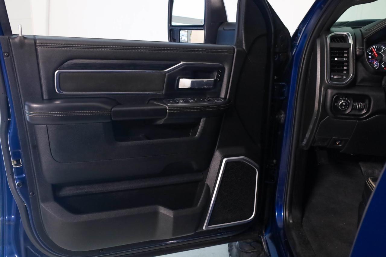 RAM 2500 Laramie 4x4 Crew Cab 6'4" Box 2024