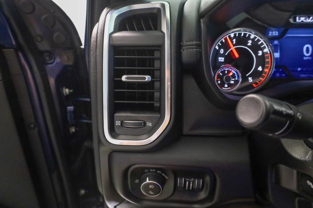RAM 2500 Laramie 4x4 Crew Cab 6'4" Box 2024