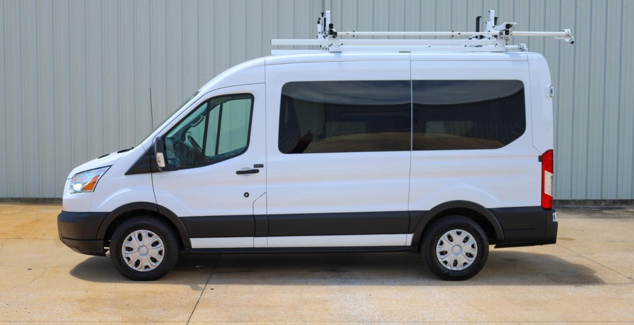 Ford Transit Passenger Wagon T-150 130" Med Roof XLT Sliding RH Dr 2019