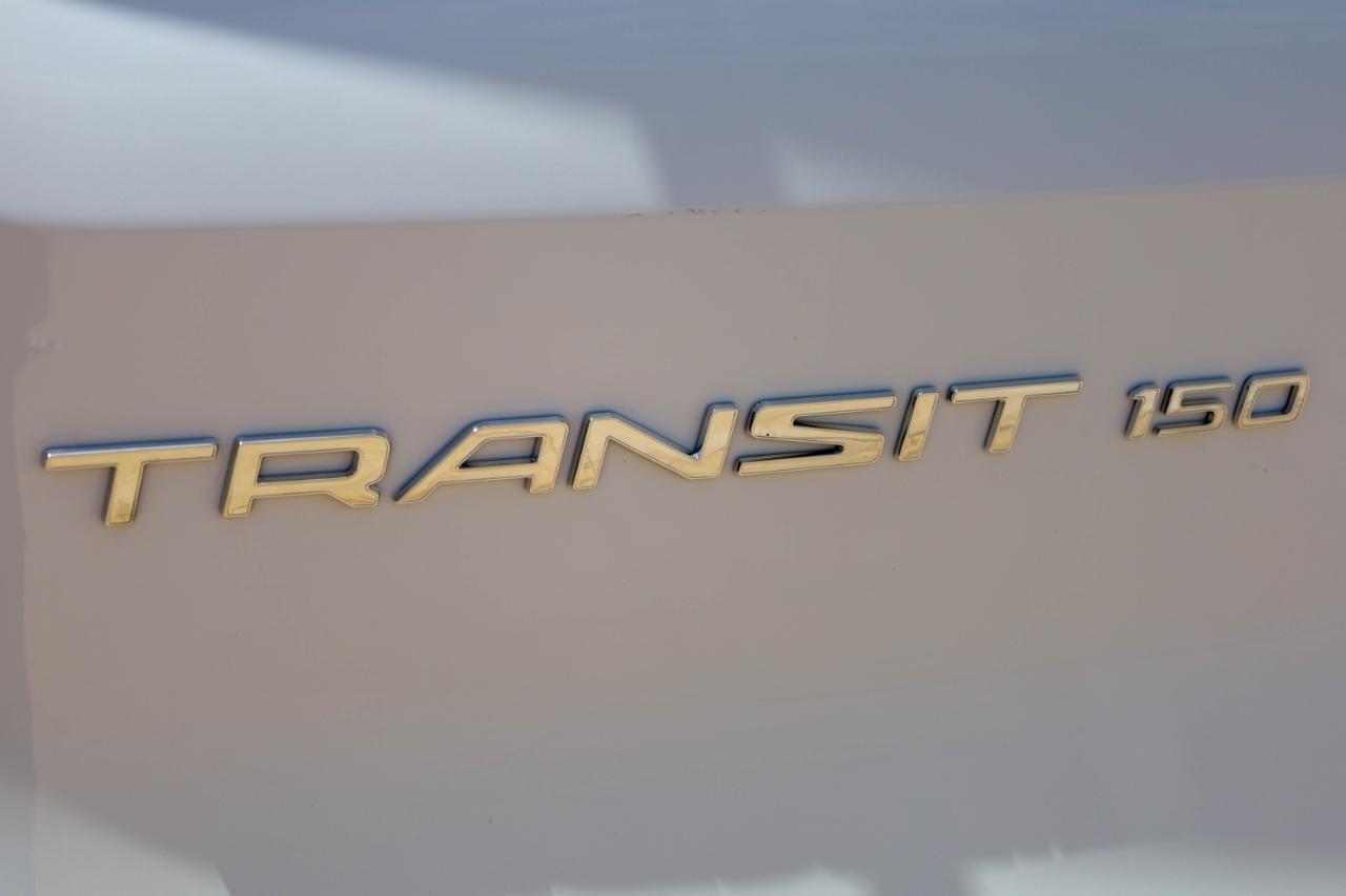 Ford Transit Passenger Wagon T-150 130" Med Roof XLT Sliding RH Dr 2019