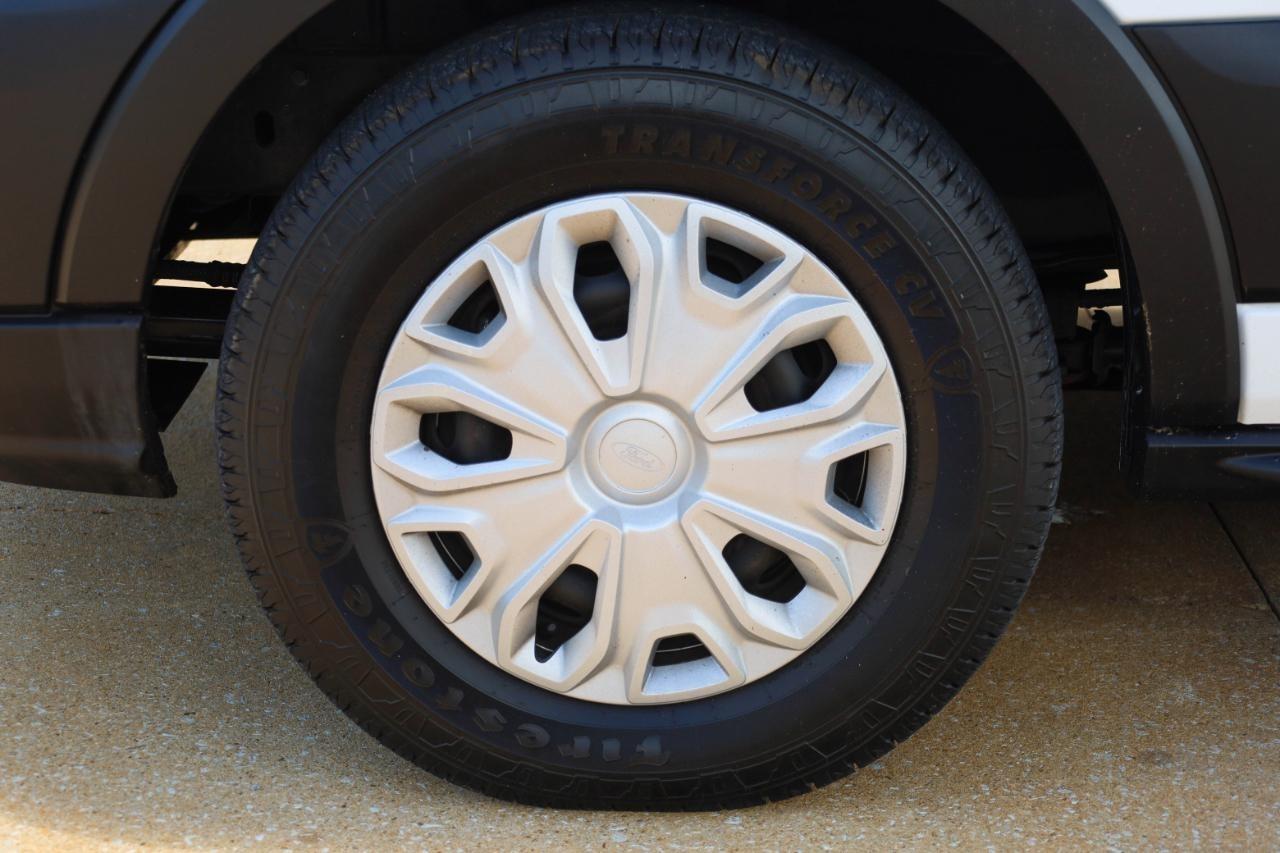 Ford Transit Passenger Wagon T-150 130" Med Roof XLT Sliding RH Dr 2019