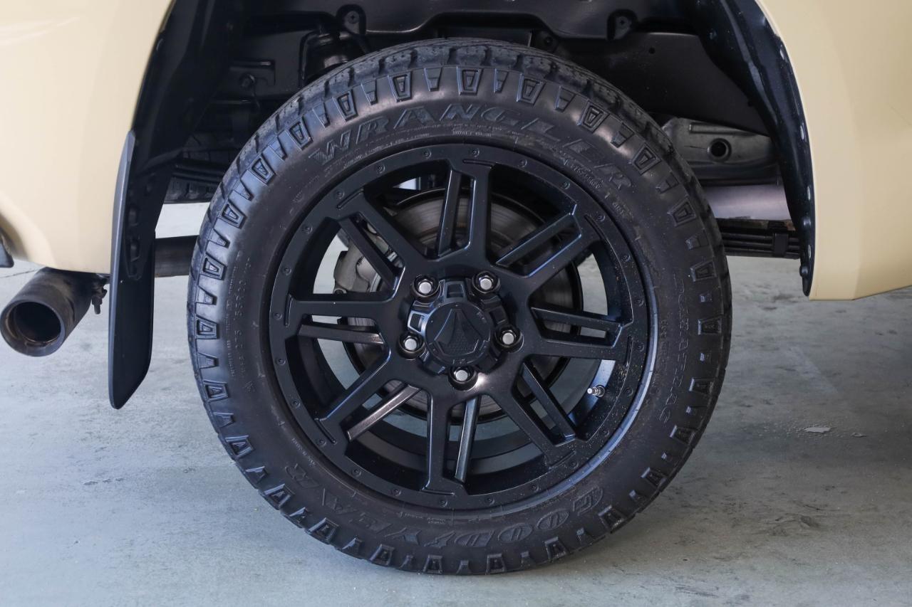 Toyota Tundra 2WD 1794 Edition CrewMax 5.5' Bed 5.7L (Natl) 2019