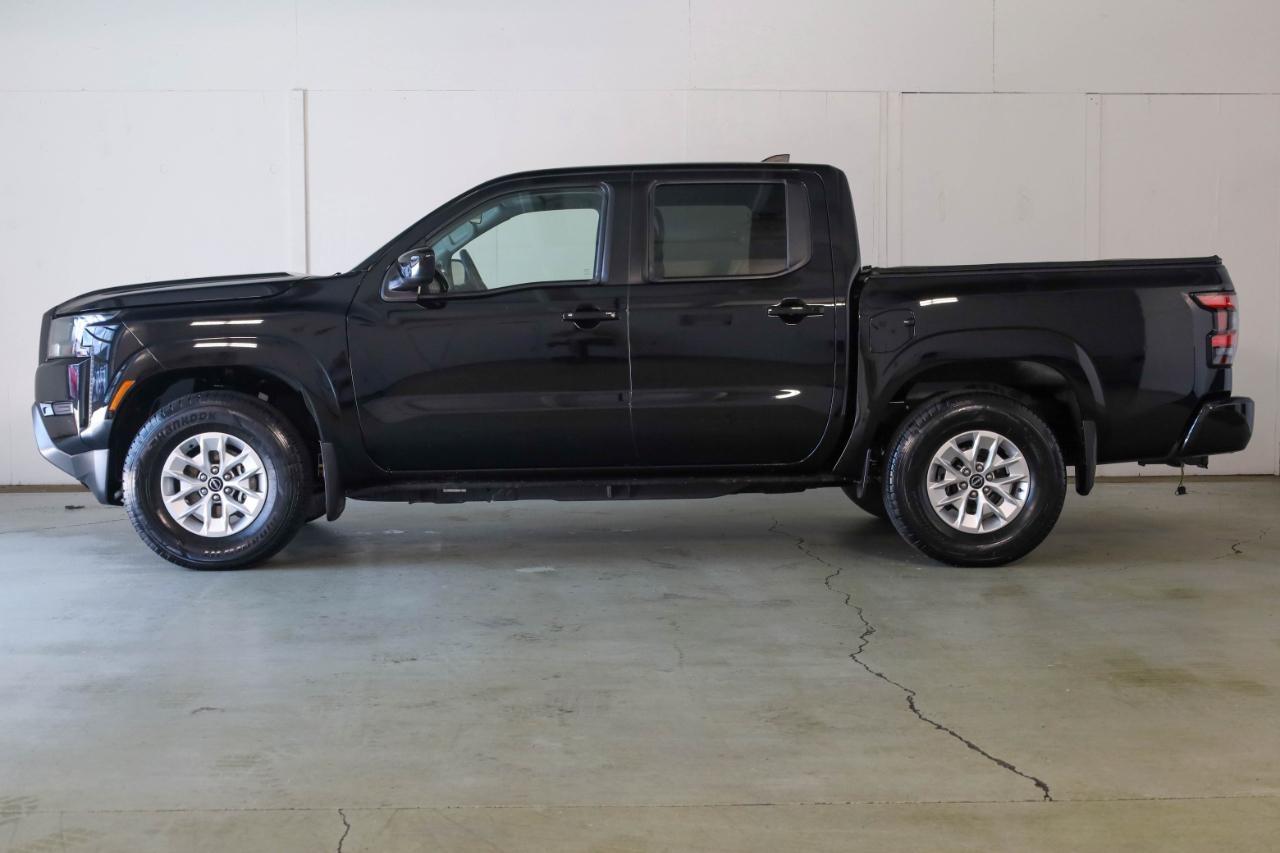 Nissan Frontier Crew Cab 4x2 SV 2024