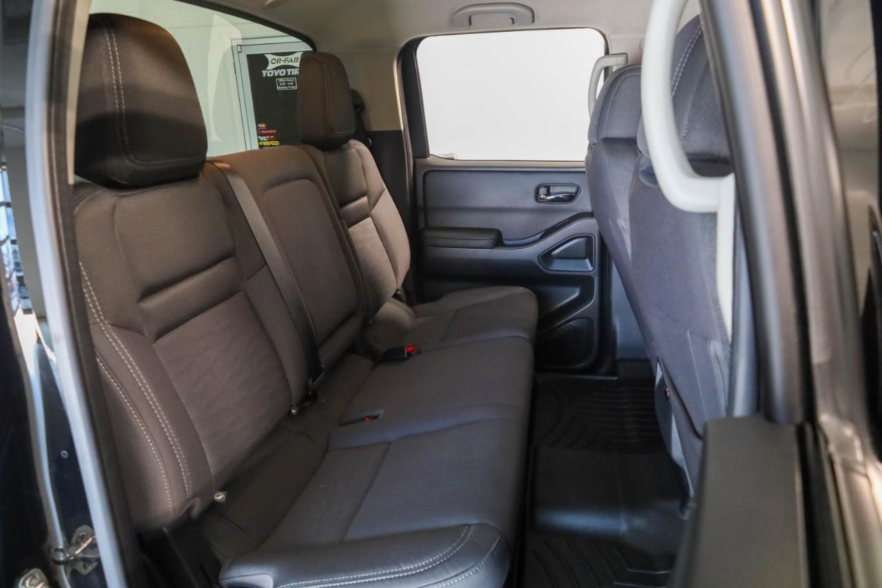 Nissan Frontier Crew Cab 4x2 SV 2024