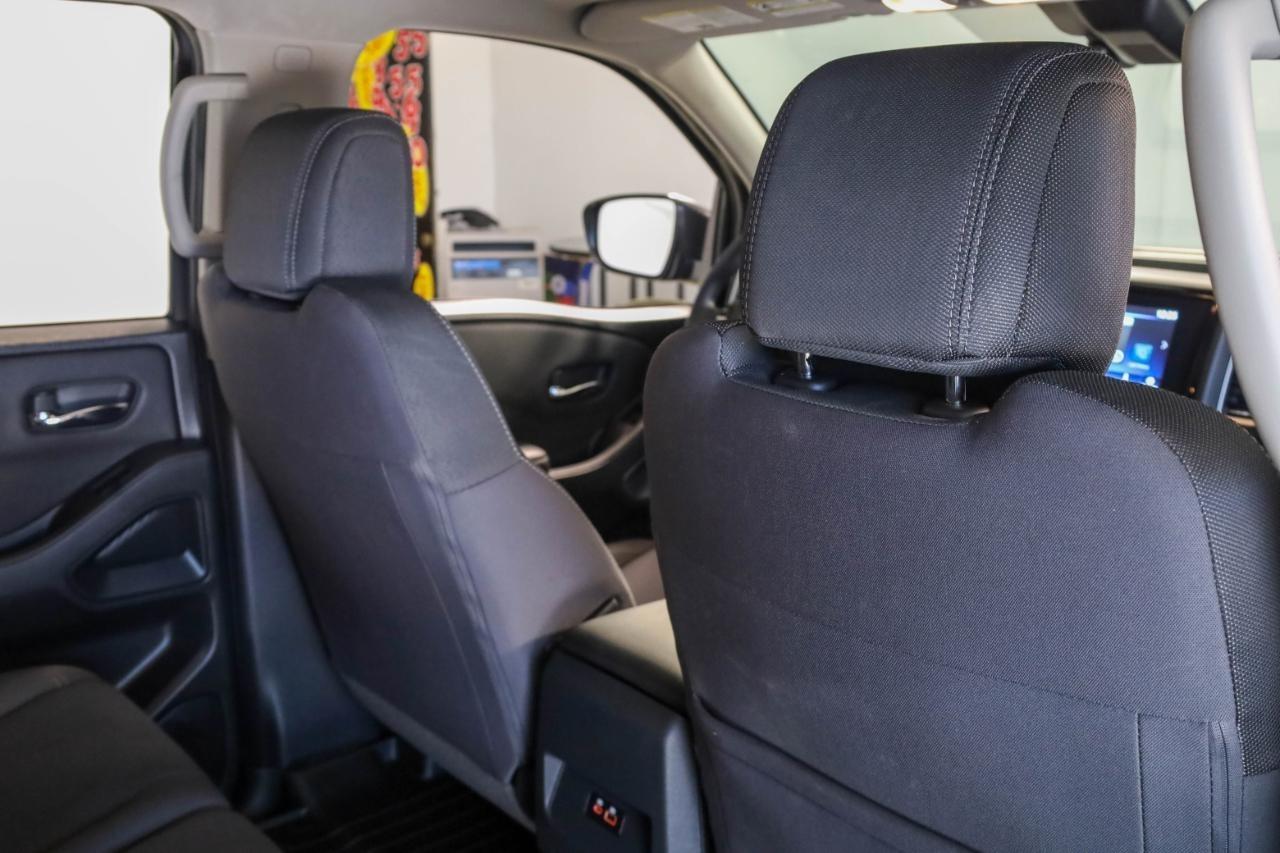 Nissan Frontier Crew Cab 4x2 SV 2024