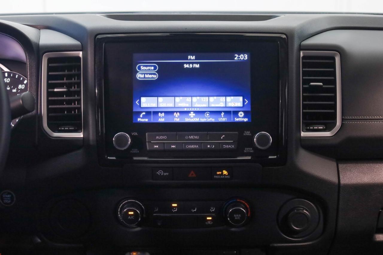 Nissan Frontier Crew Cab 4x2 SV 2024