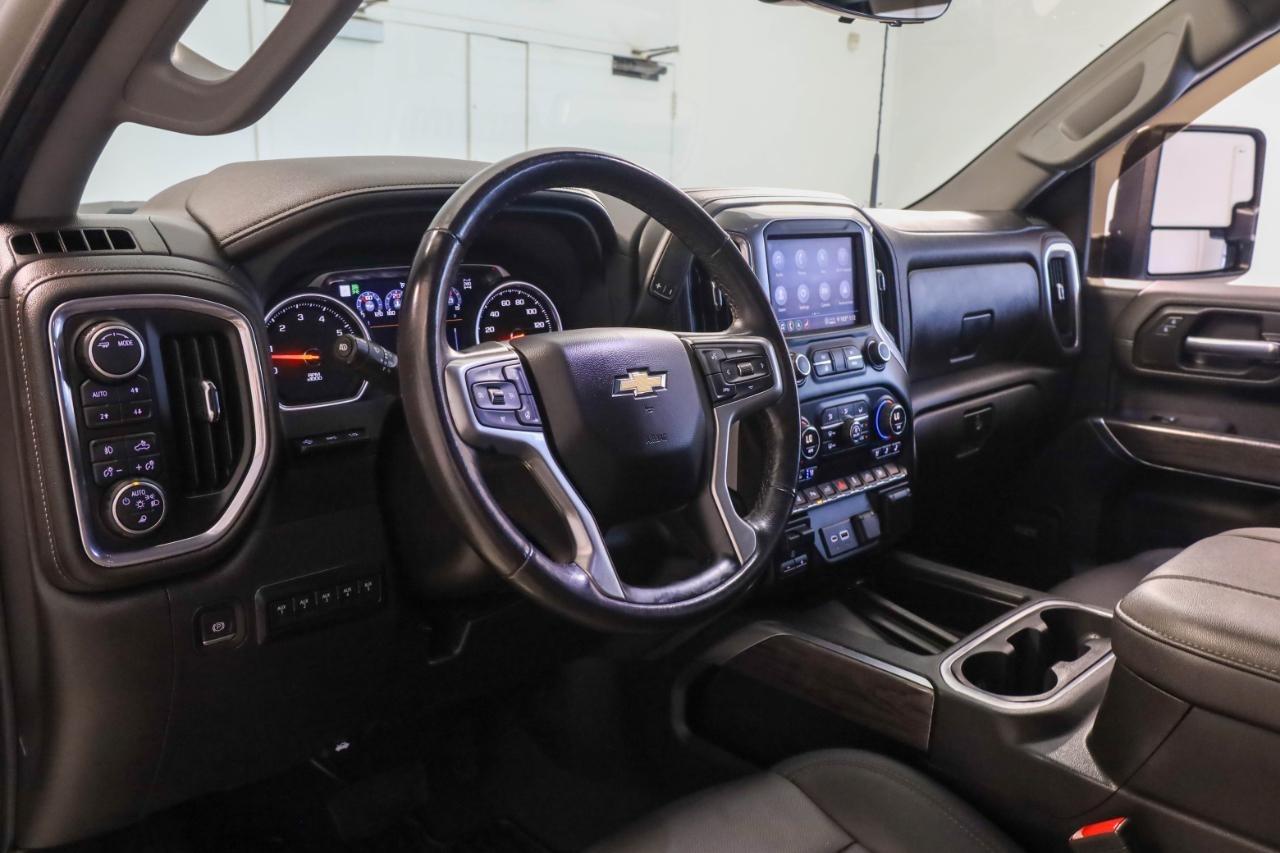 Chevrolet Silverado 2500HD 4WD Crew Cab 159" LTZ 2023