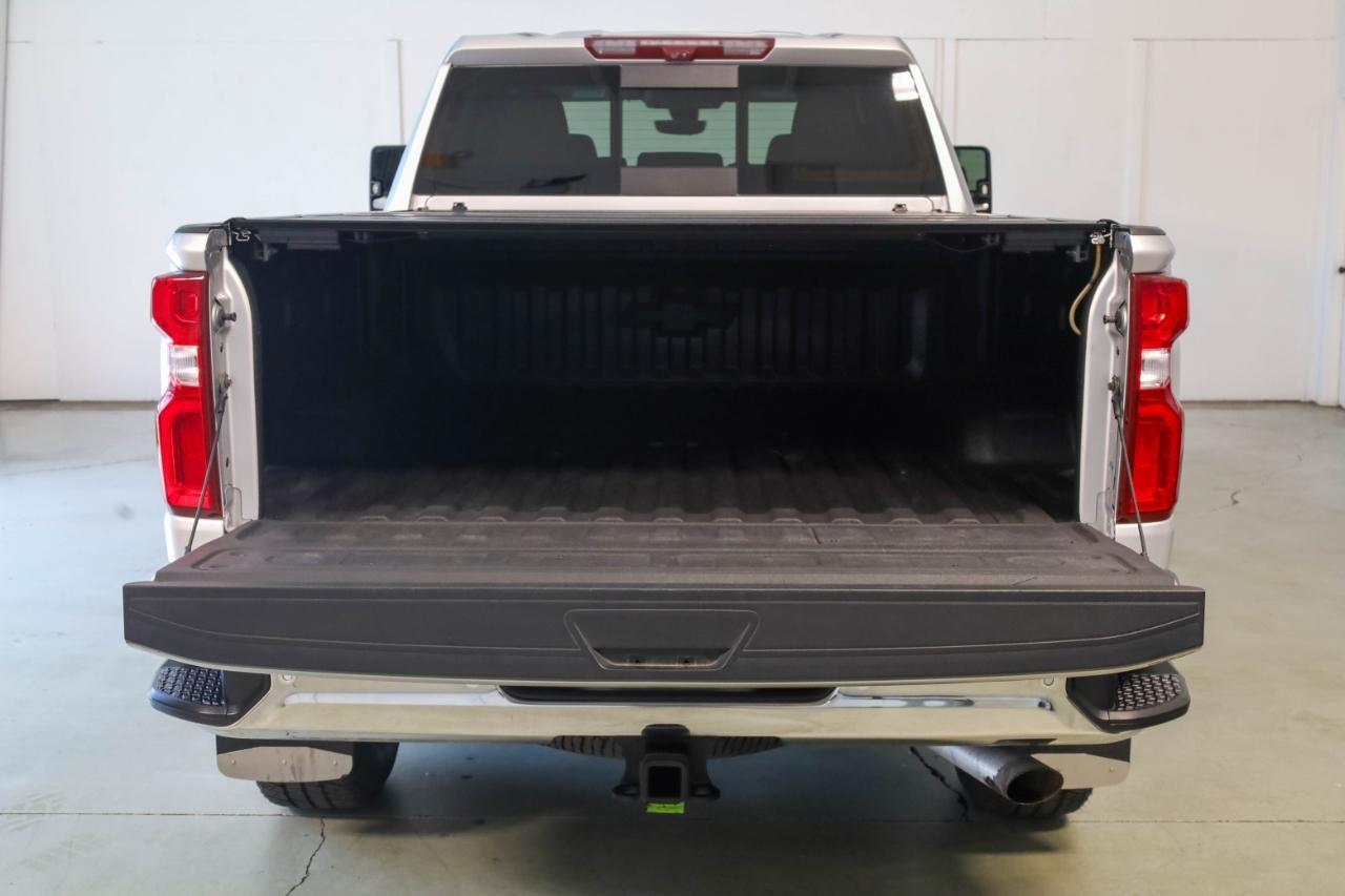 Chevrolet Silverado 2500HD 4WD Crew Cab 159" LTZ 2023