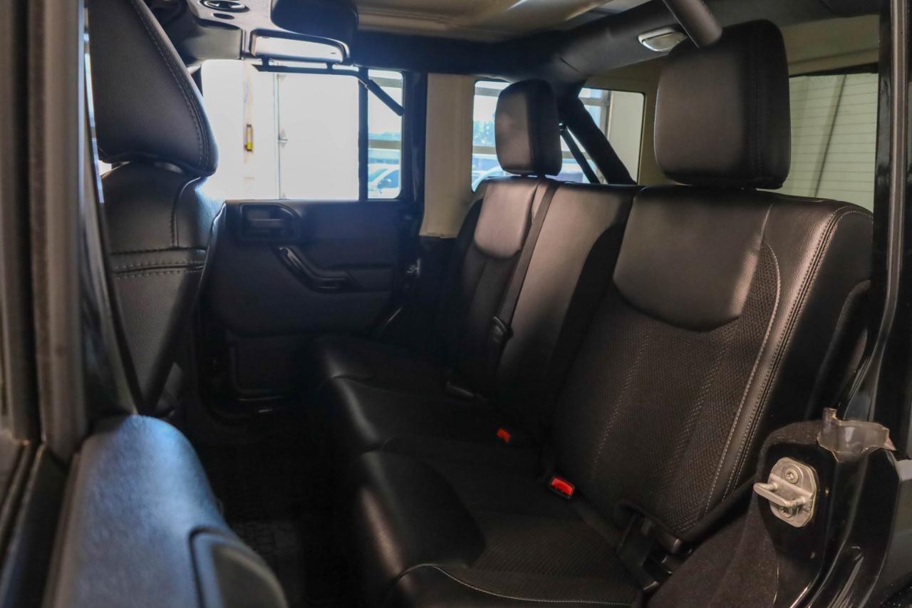 Jeep Wrangler Unlimited Winter 4x4 *Ltd Avail* 2017
