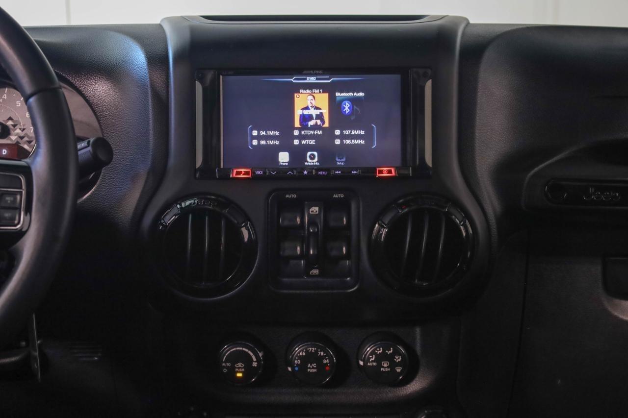 Jeep Wrangler Unlimited Winter 4x4 *Ltd Avail* 2017