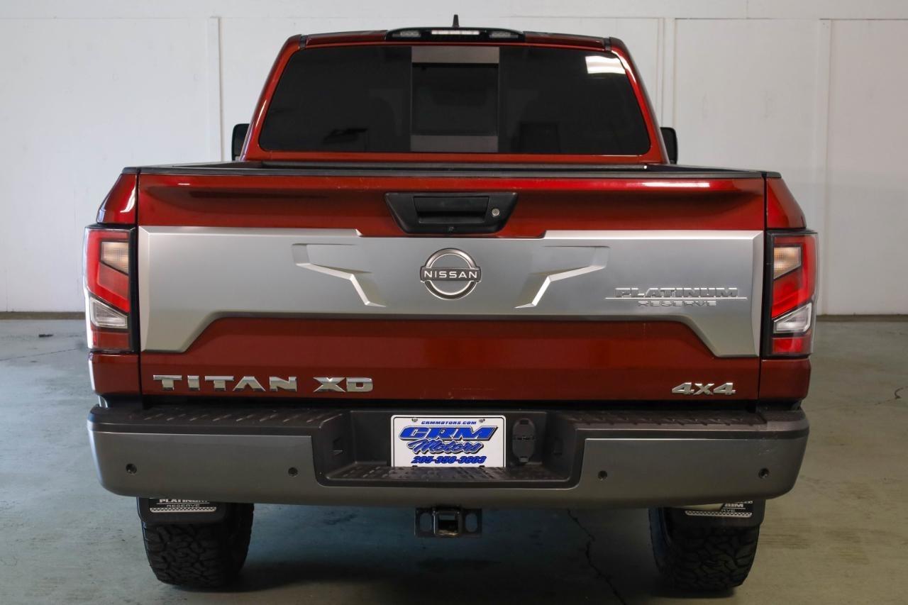 Nissan Titan XD 4x4 Crew Cab Platinum Reserve 2023