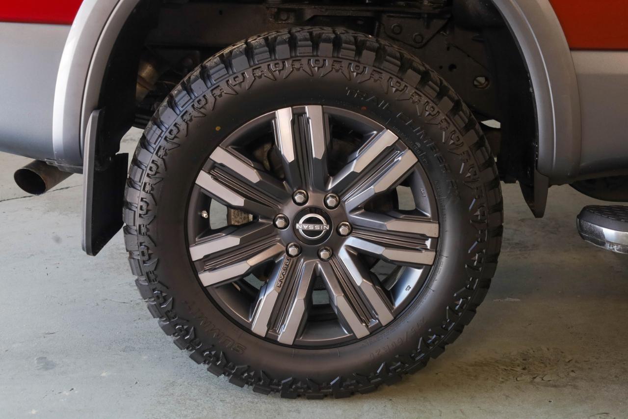 Nissan Titan XD 4x4 Crew Cab Platinum Reserve 2023