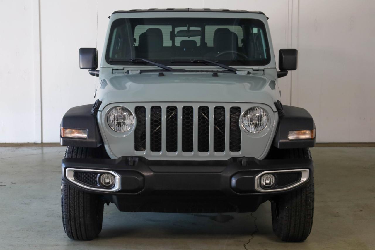 Jeep Gladiator Sport 4x4 2023