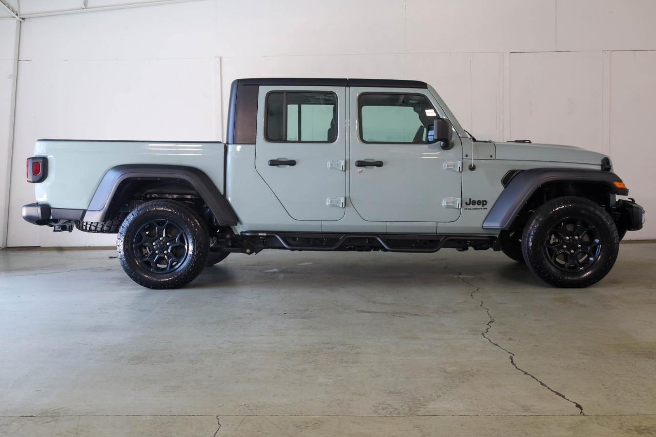 Jeep Gladiator Sport 4x4 2023