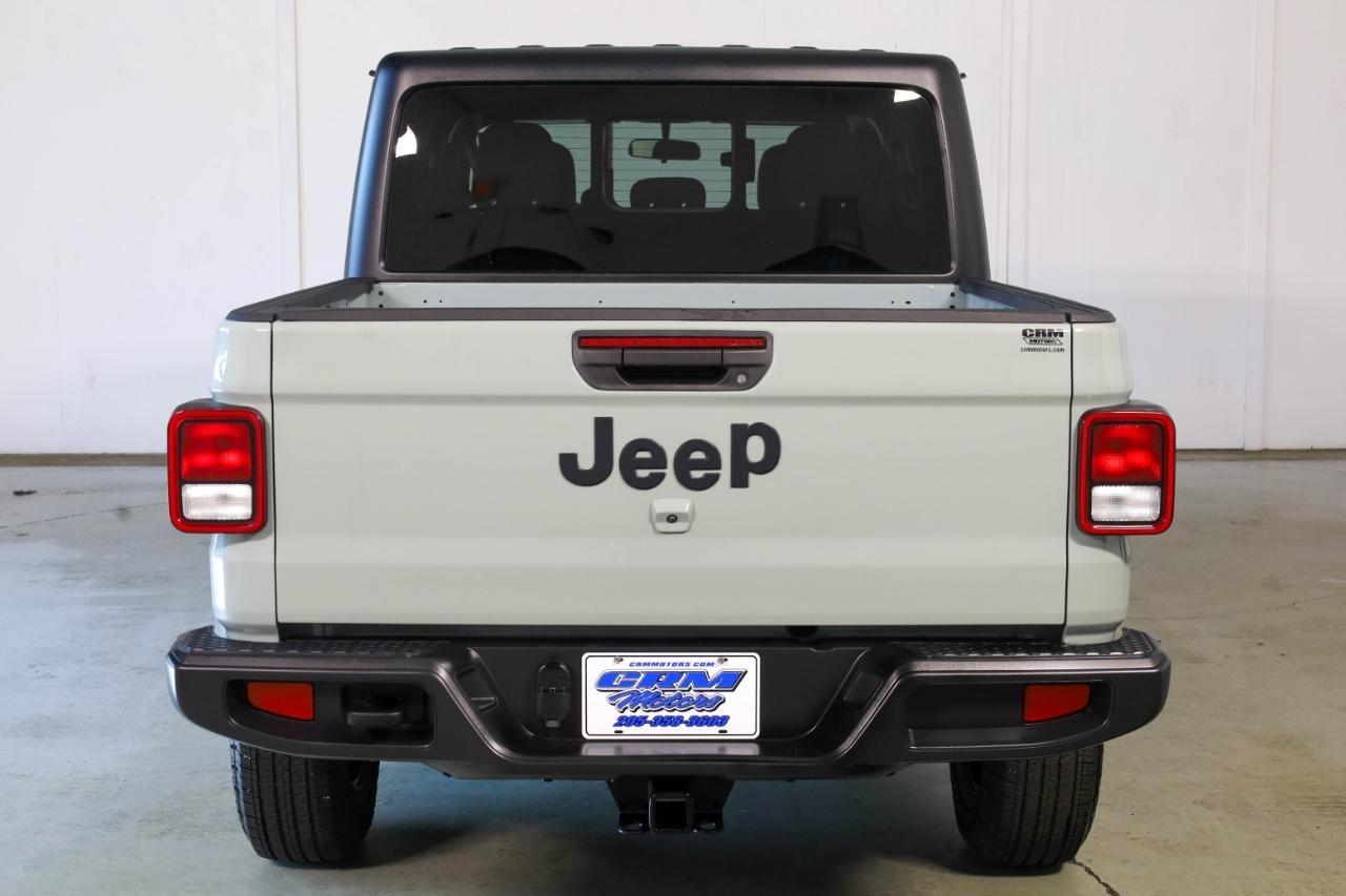 Jeep Gladiator Sport 4x4 2023