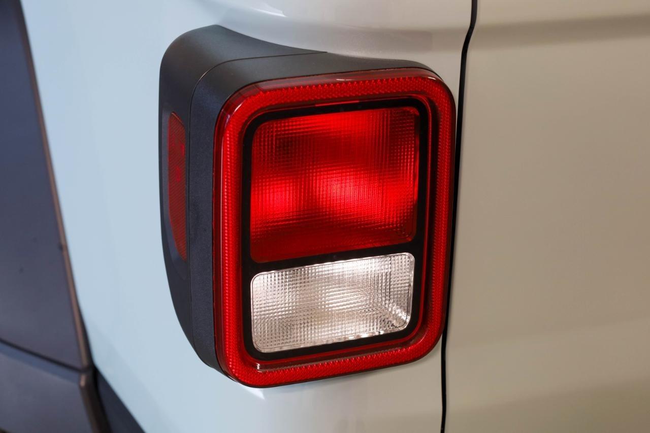 Jeep Gladiator Sport 4x4 2023
