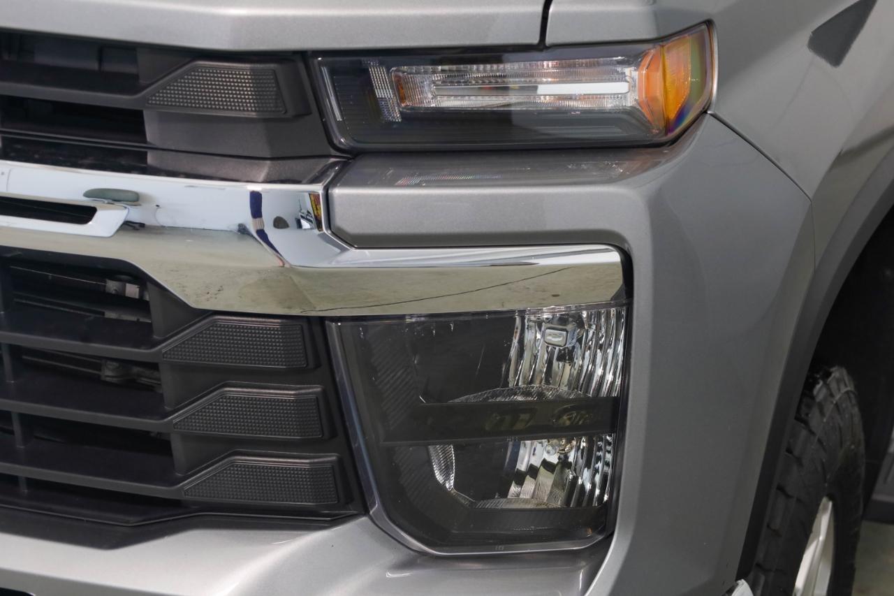 Chevrolet Silverado 3500HD 4WD Crew Cab 159" LT 2024