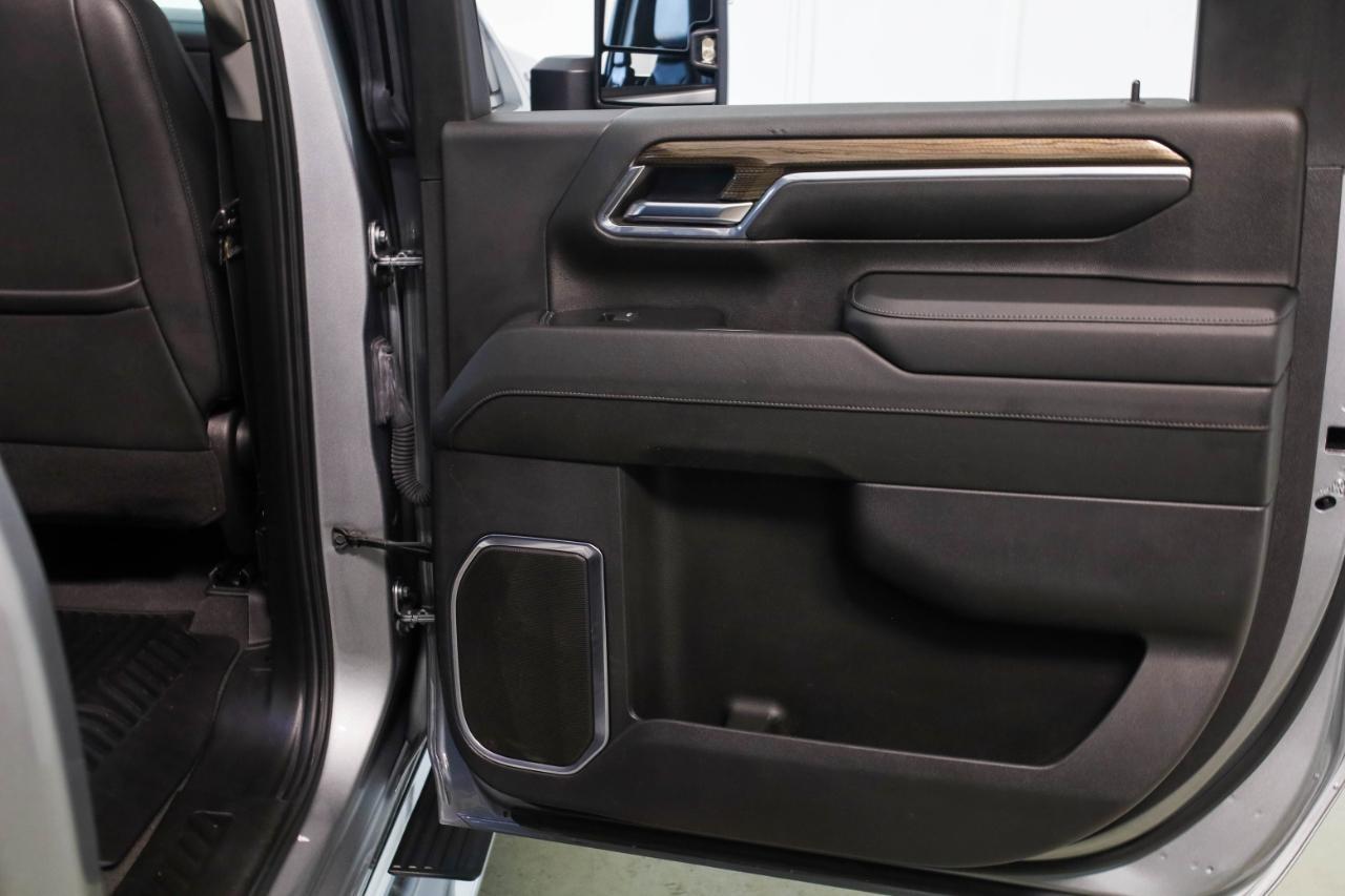 Chevrolet Silverado 3500HD 4WD Crew Cab 159" LT 2024