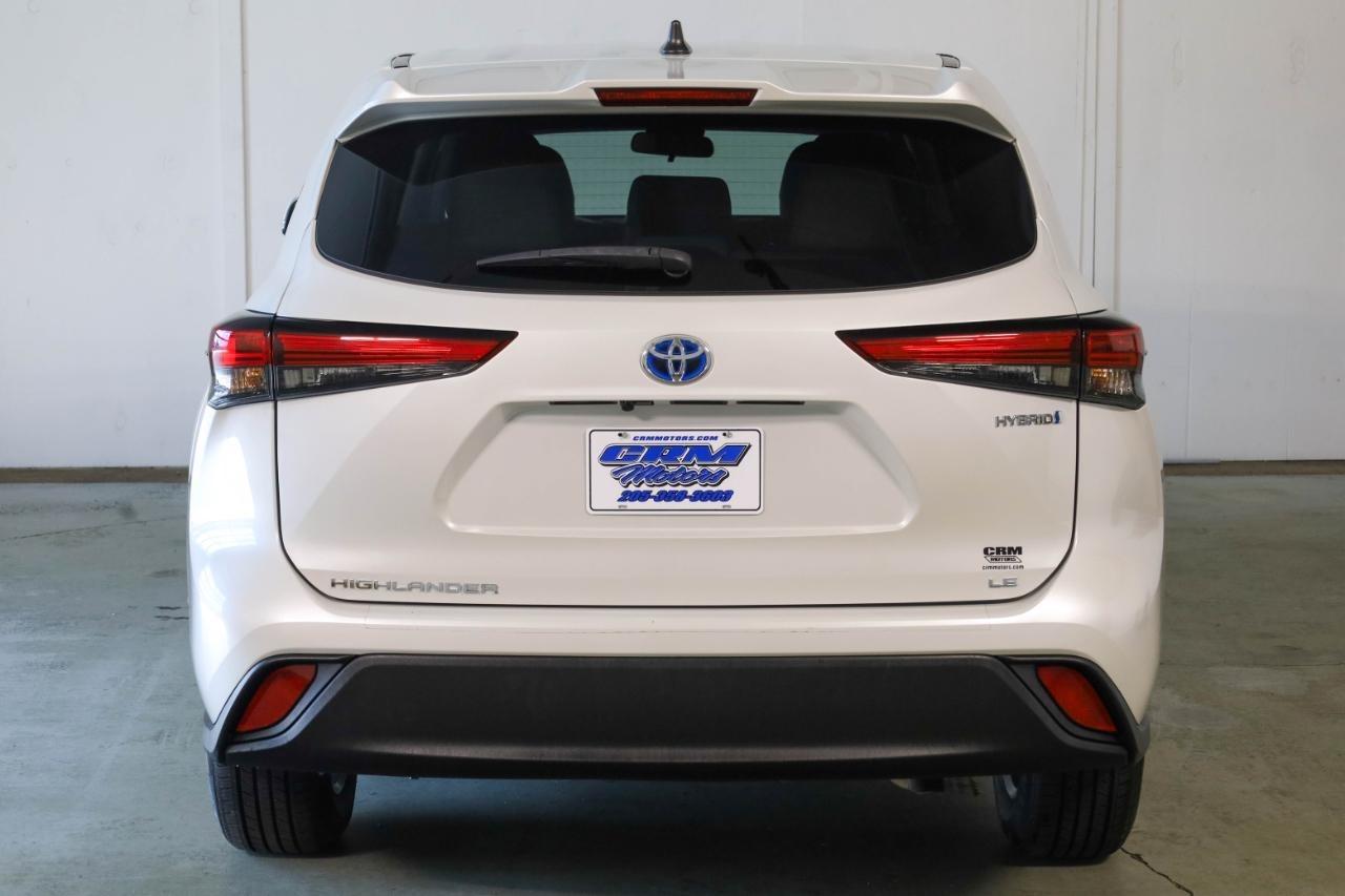 Toyota Highlander Hybrid LE FWD (Natl) 2022