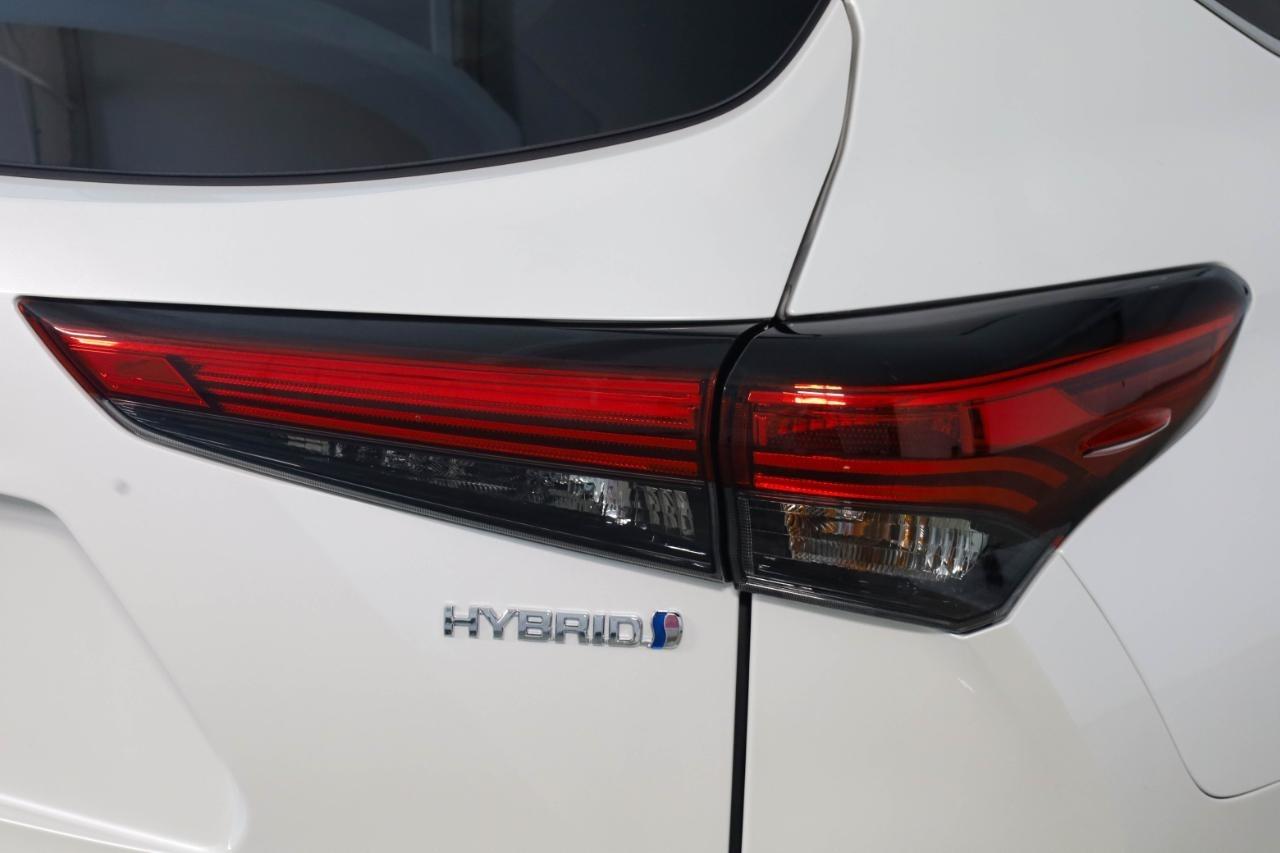 Toyota Highlander Hybrid LE FWD (Natl) 2022