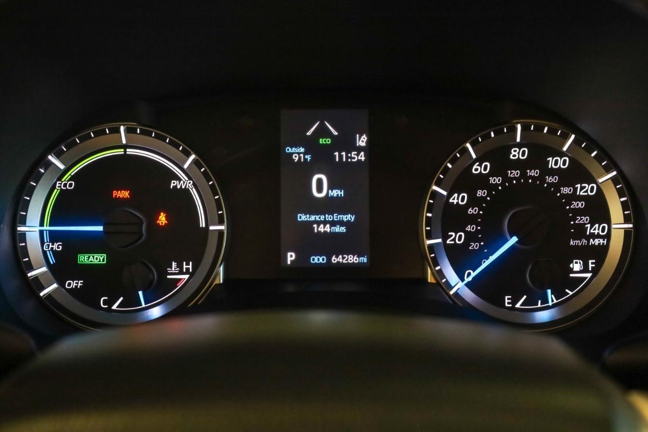 Toyota Highlander Hybrid LE FWD (Natl) 2022