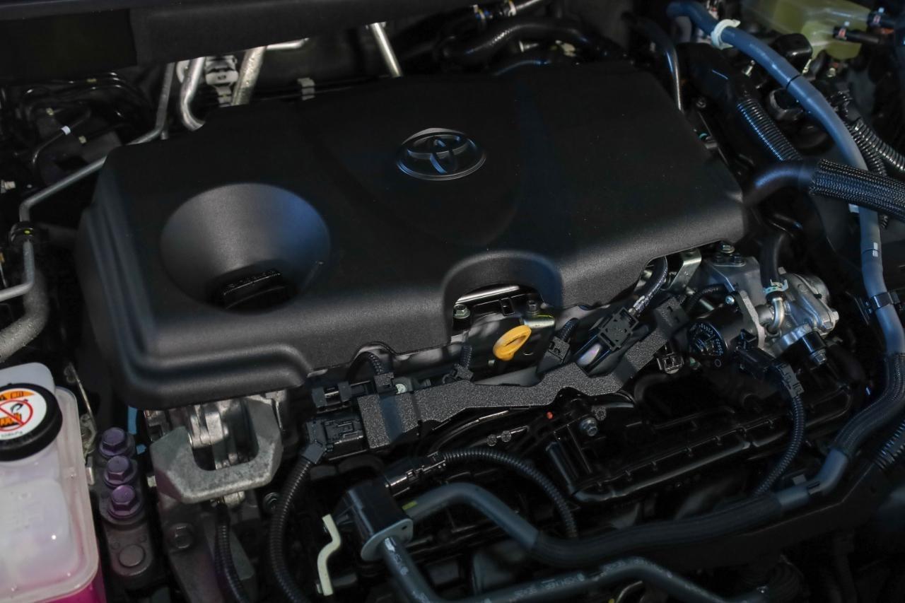 Toyota Highlander Hybrid LE FWD (Natl) 2022