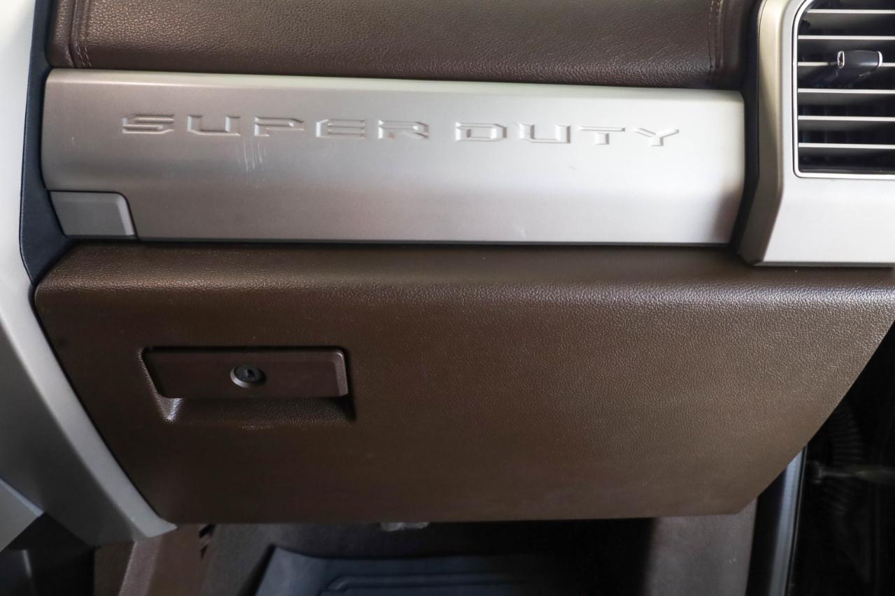 Ford Super Duty F-250 SRW King Ranch 4WD Crew Cab 8' Box 2020