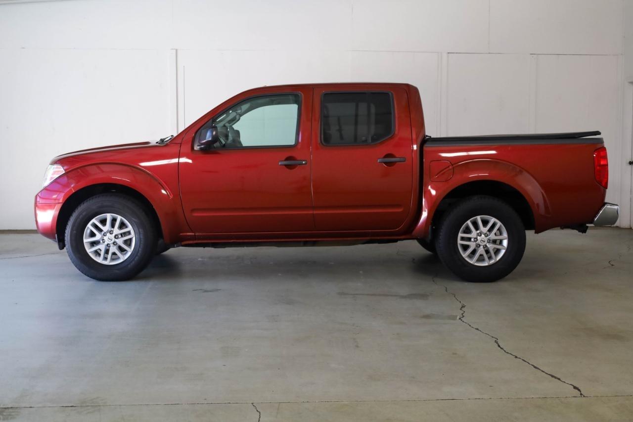 Nissan Frontier 2WD Crew Cab SWB Auto SV 2016
