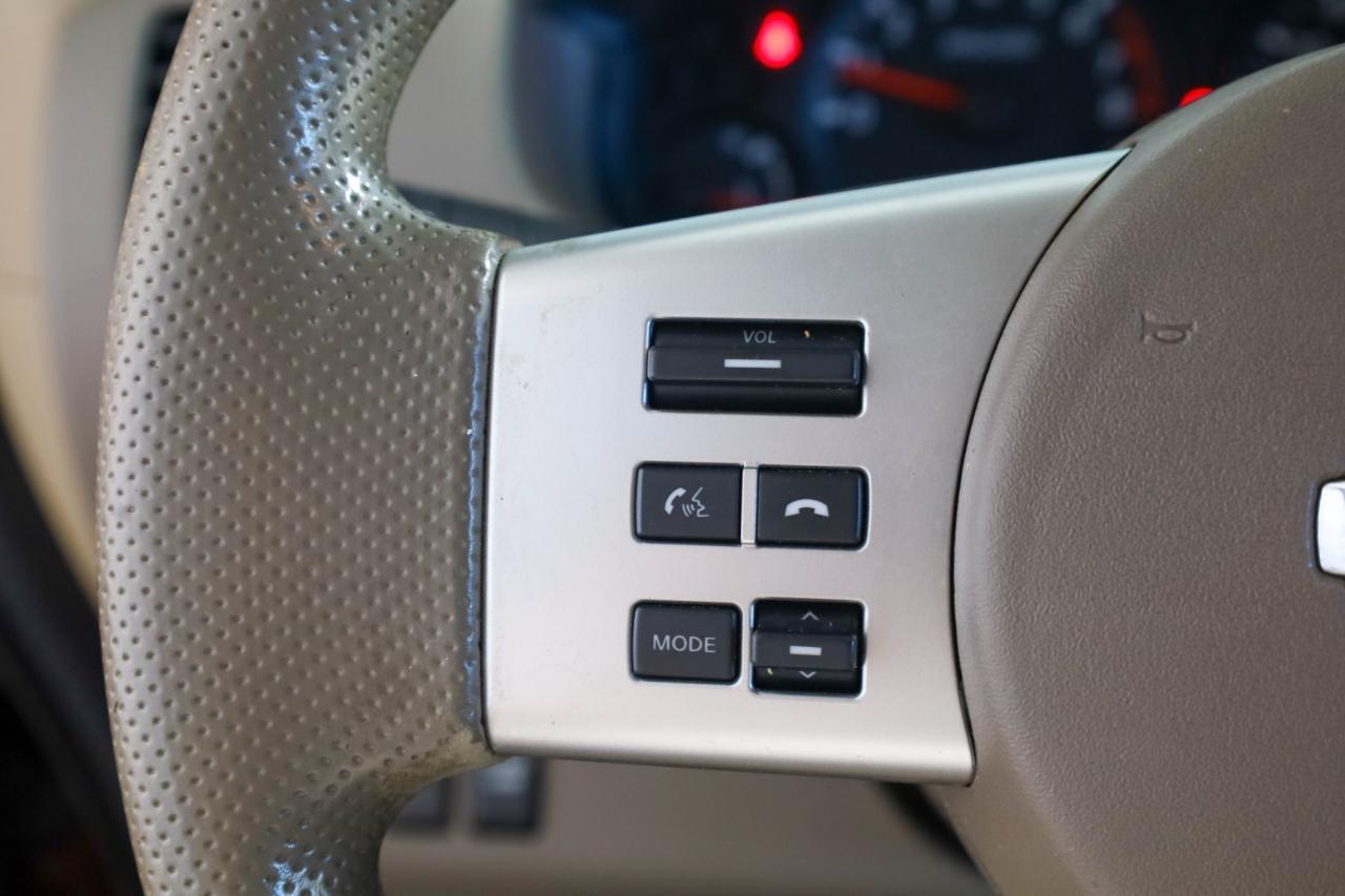 Nissan Frontier 2WD Crew Cab SWB Auto SV 2016