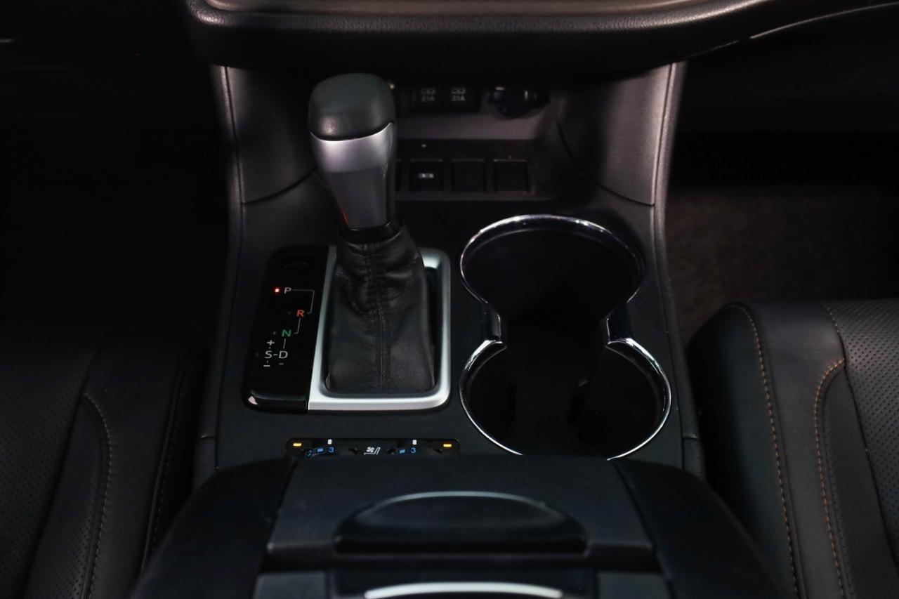 Toyota Highlander Limited V6 FWD (Natl) 2018