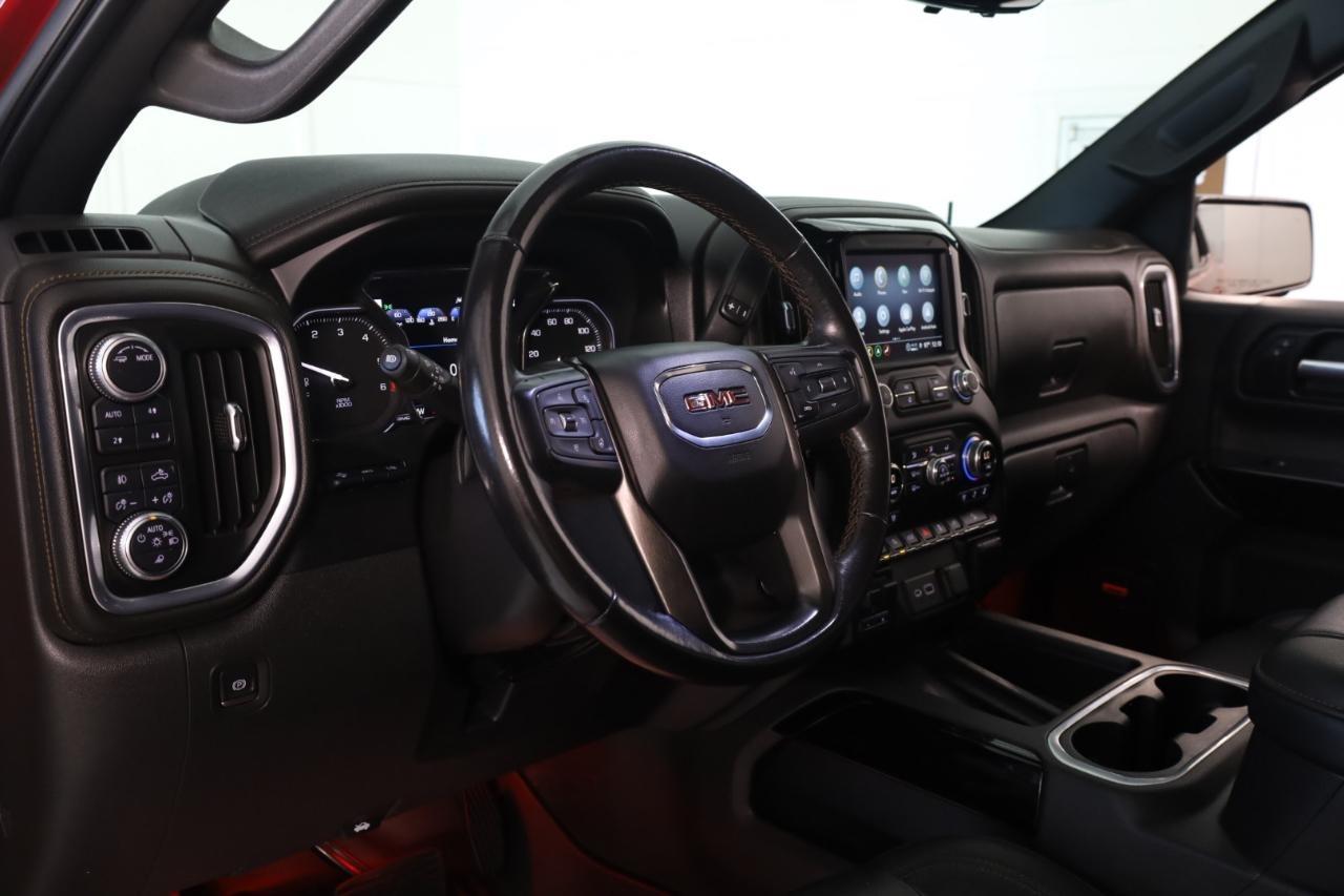 GMC Sierra 1500 4WD Crew Cab 147" AT4 2021