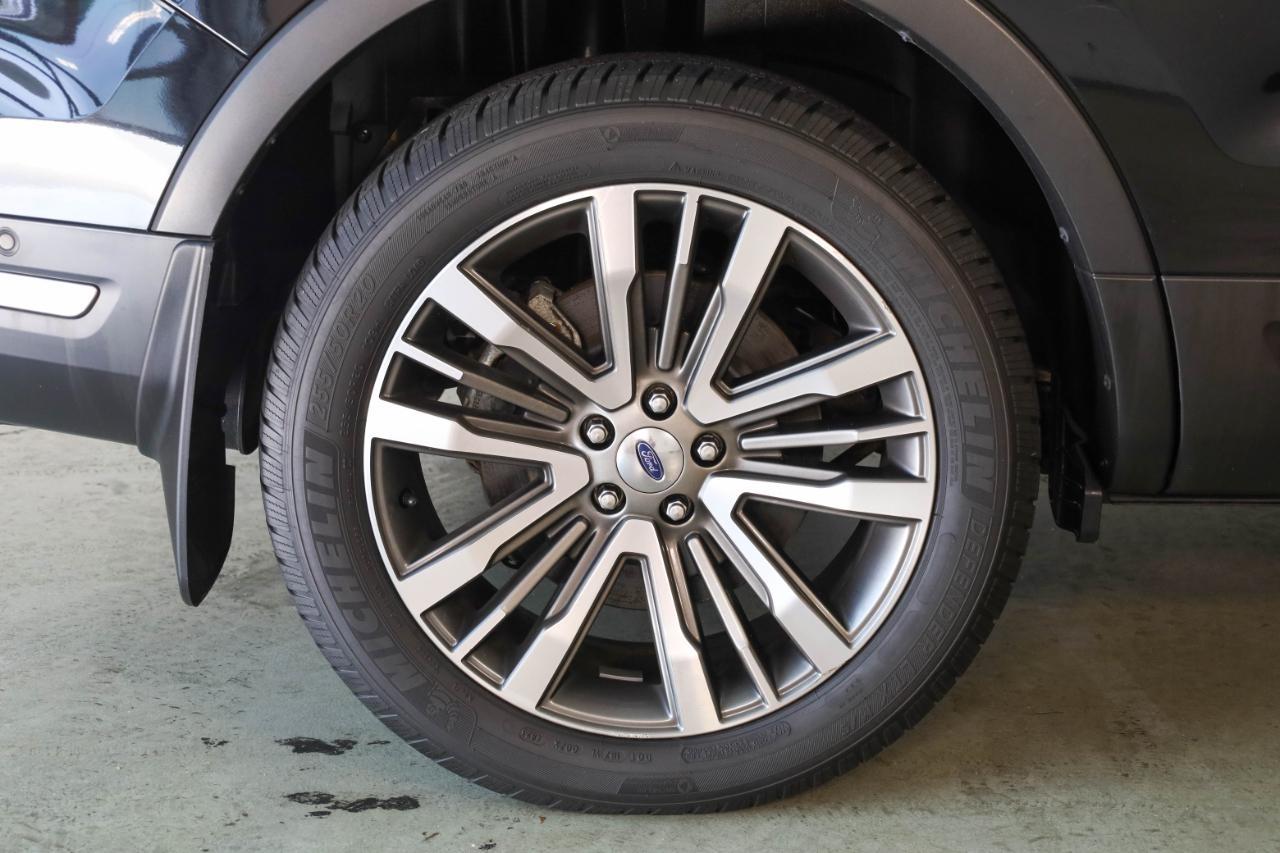Ford Explorer Platinum 4WD 2018