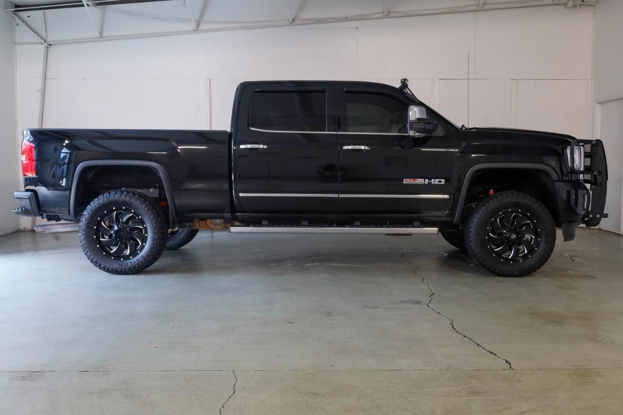 GMC Sierra 2500HD available WiFi 4WD Crew Cab 153.7" SLT 2015