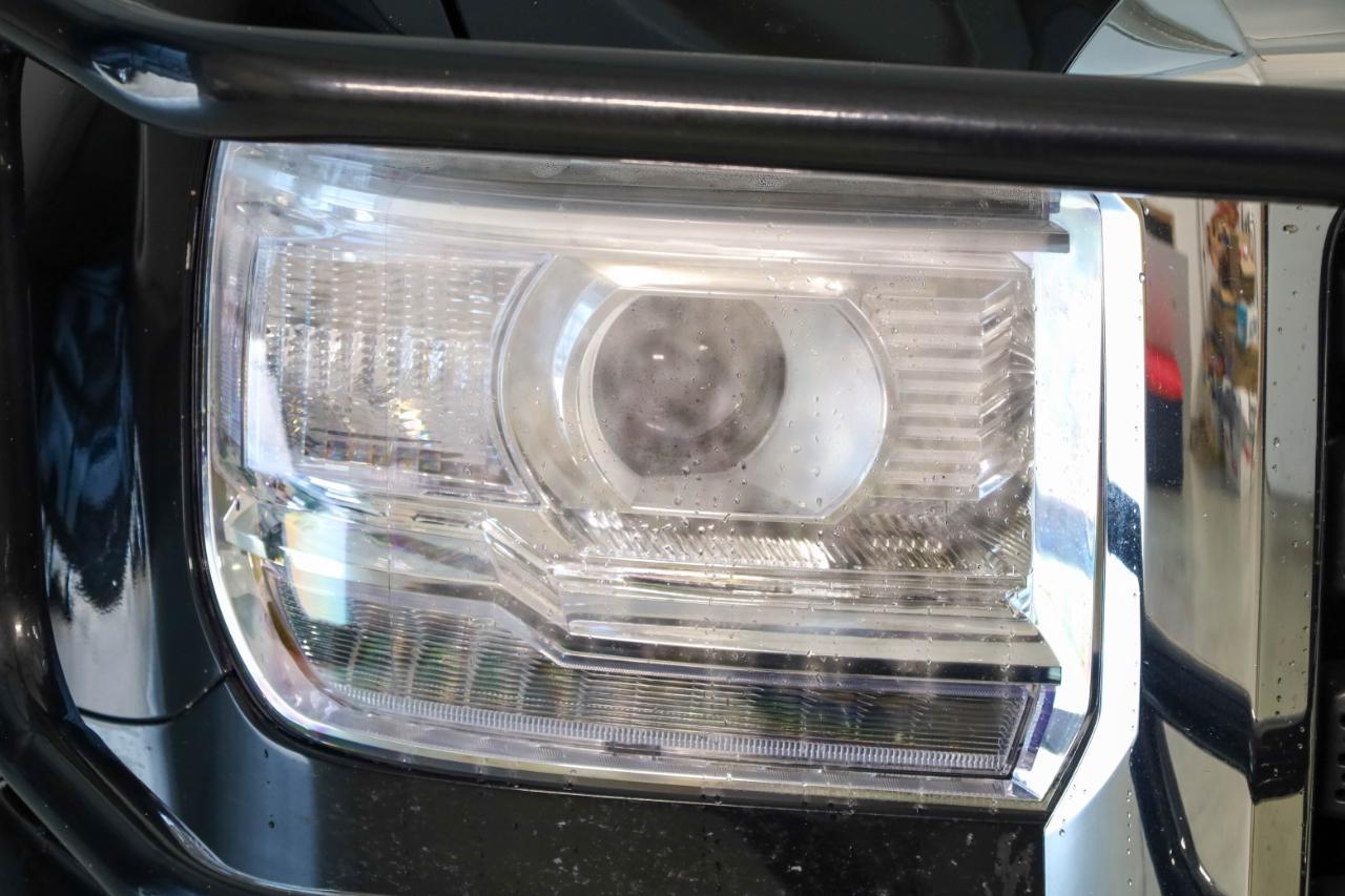 GMC Sierra 2500HD available WiFi 4WD Crew Cab 153.7" SLT 2015