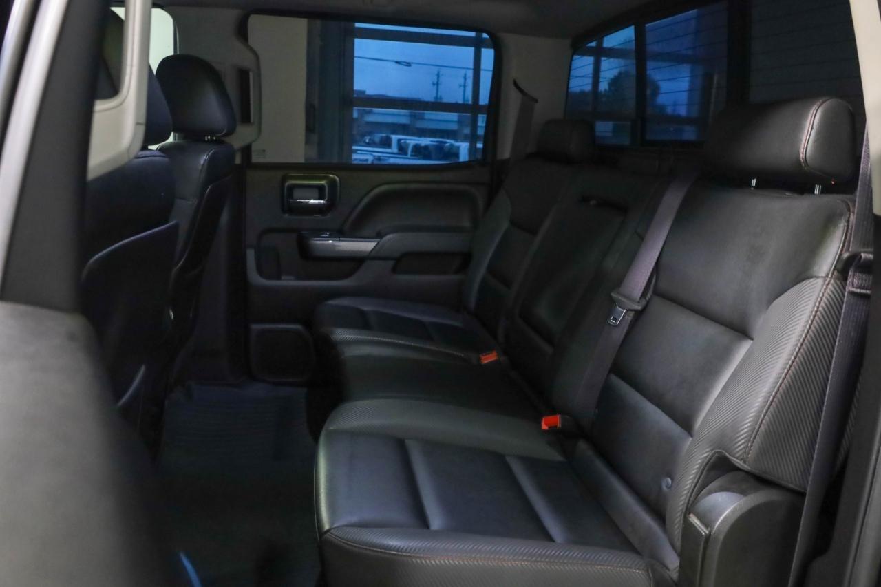 GMC Sierra 2500HD available WiFi 4WD Crew Cab 153.7" SLT 2015