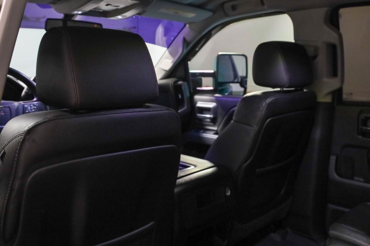 GMC Sierra 2500HD available WiFi 4WD Crew Cab 153.7" SLT 2015