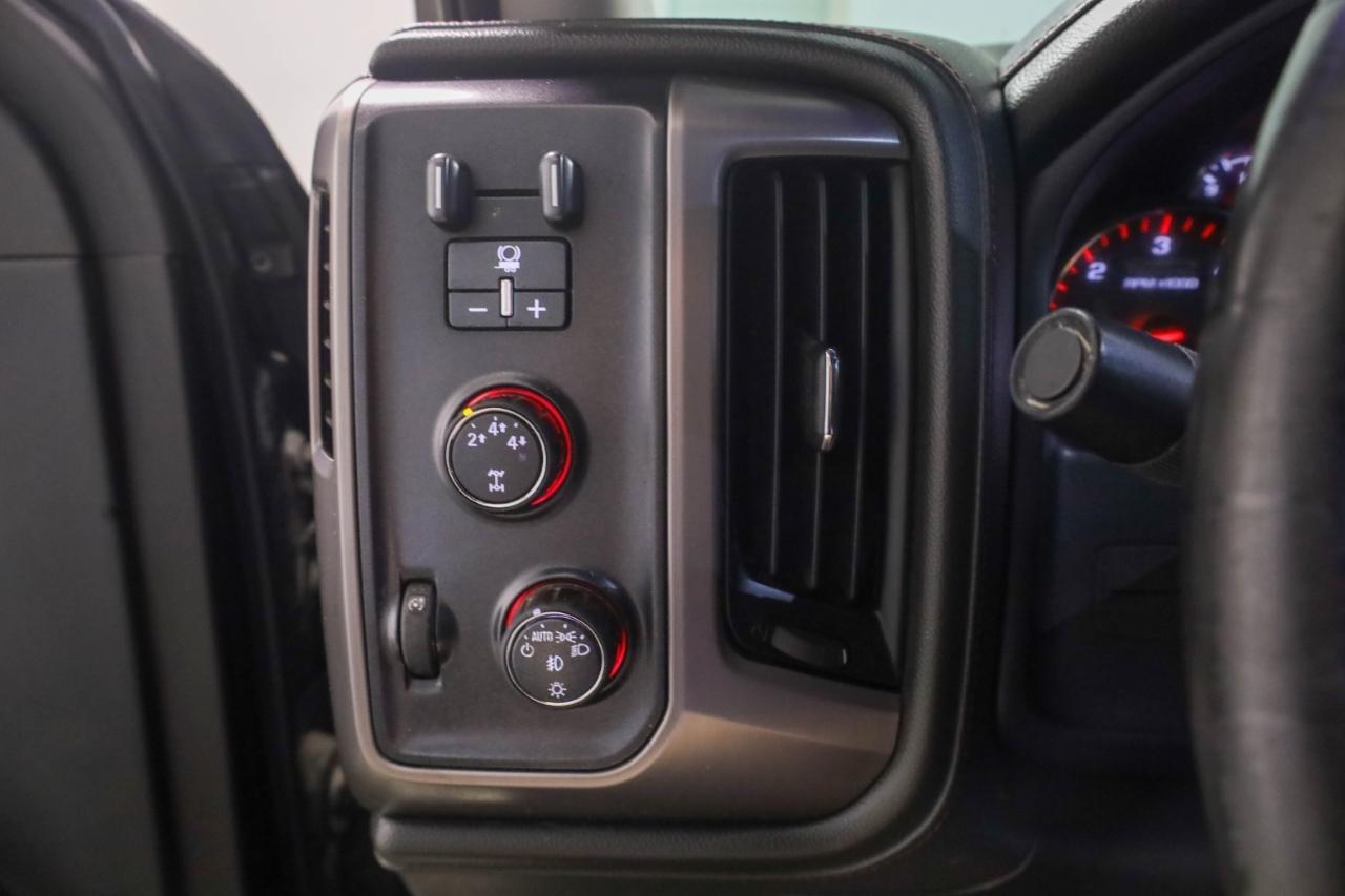 GMC Sierra 2500HD available WiFi 4WD Crew Cab 153.7" SLT 2015